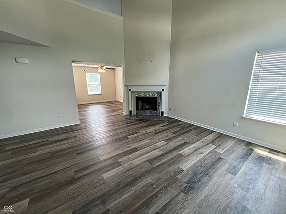 2nd image of 17261 Retford Dr