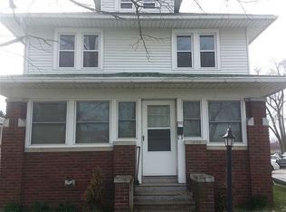 1609 S Walnut St, South Bend, IN 46613