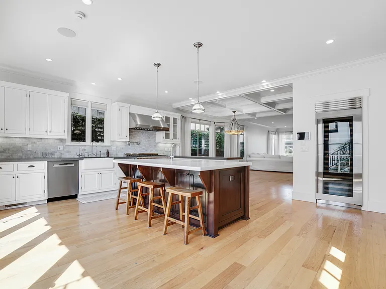 44 Sunset Ave #1 — Photo 17