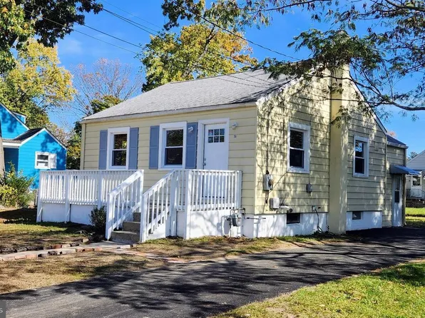 56 Watson Blvd, Clementon, NJ 08021