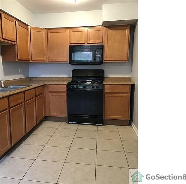 1st image of 7840 S Yates Blvd