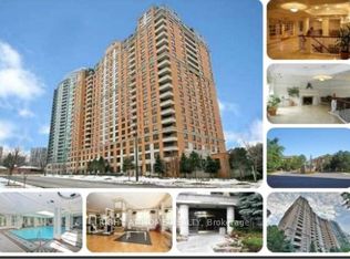 18 Sommerset Way #805, Toronto, ON M2N6X5