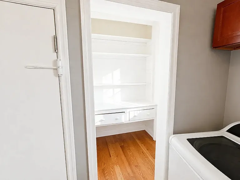 85 Littleton Ave #B — Photo 9
