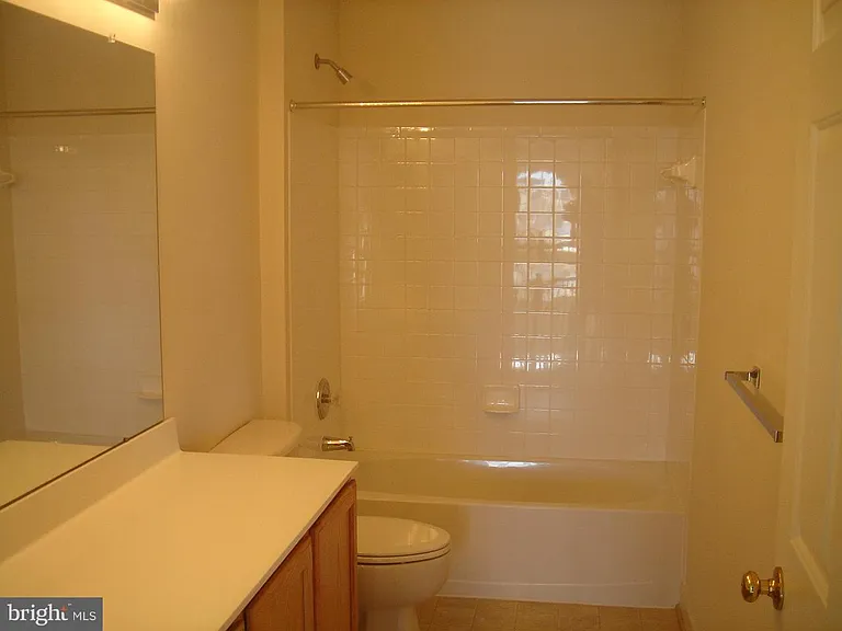 11225 Suffolk Dr — Photo 25