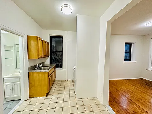 Rented by DeSimone Real Estate | media 1