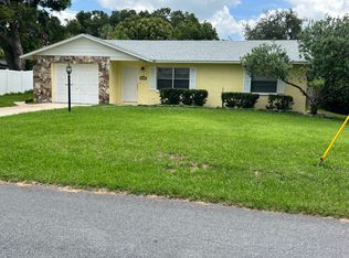 (Undisclosed Address), Zephyrhills, FL 33542