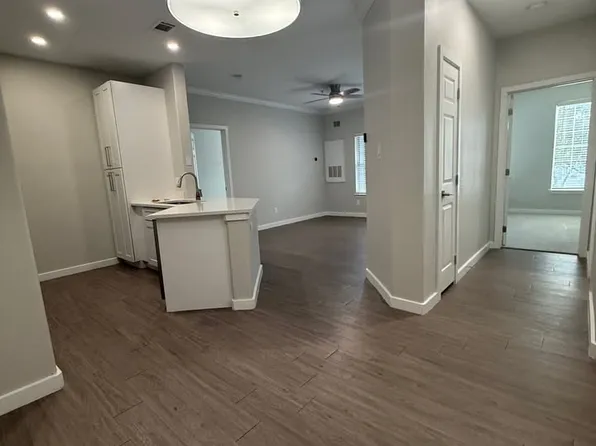 (undisclosed Address), Austin, TX 78748