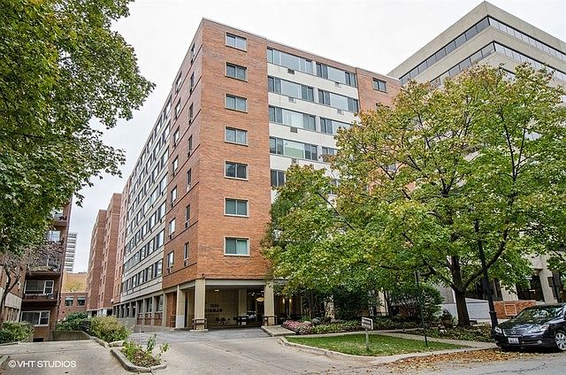 1st image of 1516 Hinman Ave APT 711