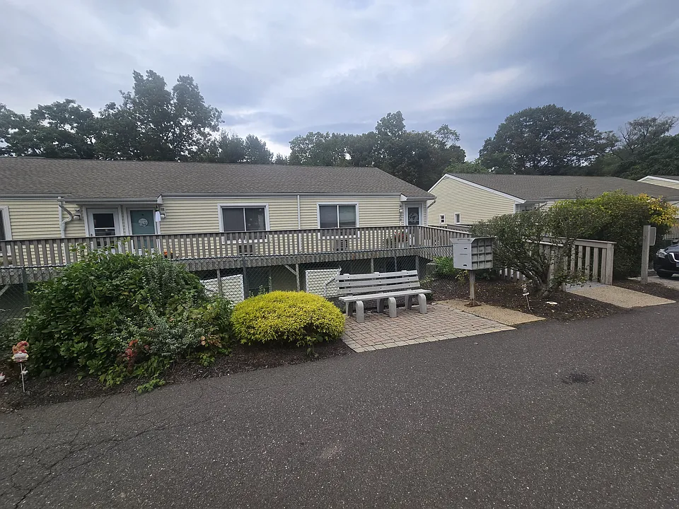 359 E Mitchell Ave #359