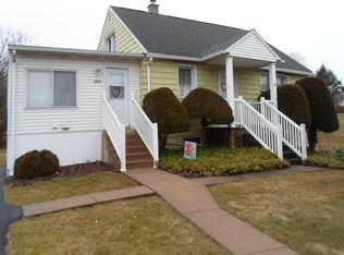 1815 Dewey Ave, Williamsport, PA 17701