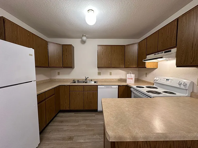 W9254 Oakland Pass — Photo 1