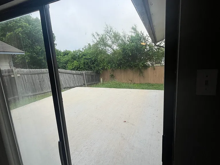 7986 Wayside Trl — Photo 14
