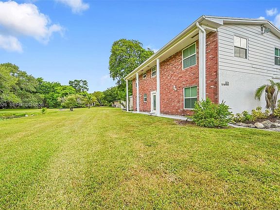 2nd image of 1201 Old Hiatus Rd