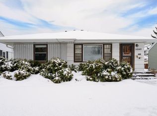 5042 Queen Ave N, Minneapolis, MN 55430