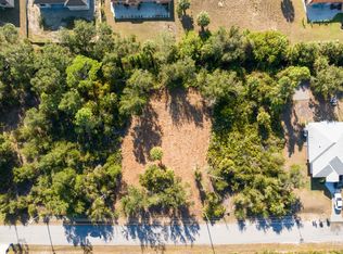 Vl Madrid Ave, North Pt, FL 34287