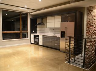 1533 Chestnut St #5, Philadelphia, PA 19102