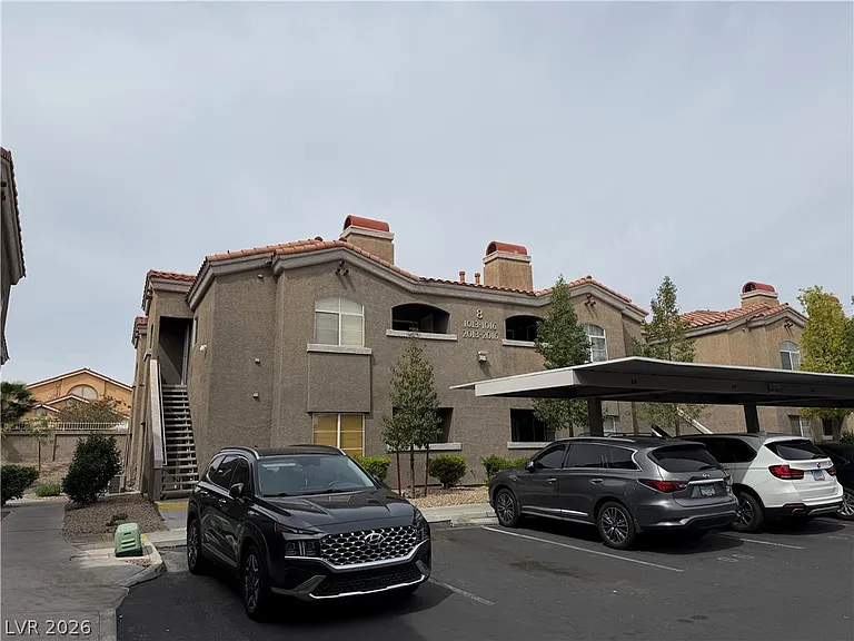 5525 W Flamingo Rd #2016 — Photo 2