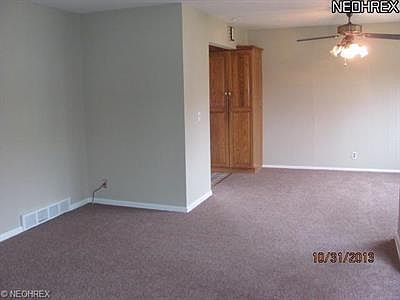 5th image of 126 Maroy Dr