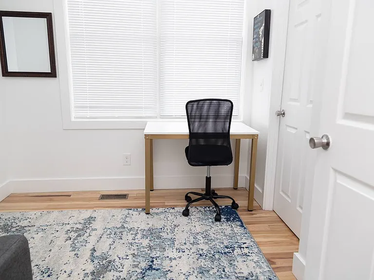 8431 Oakland Ave #1 — Photo 14