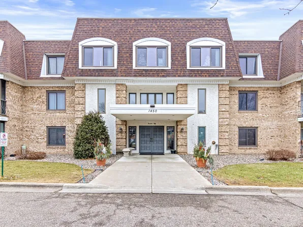 1450 Bidwell St APT 203, West Saint Paul, MN 55118