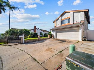 1718 Meadowood Ct, San Ysidro, CA 92173