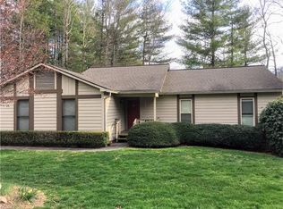 40 Pine Ridge Trl, Arden, NC 28704