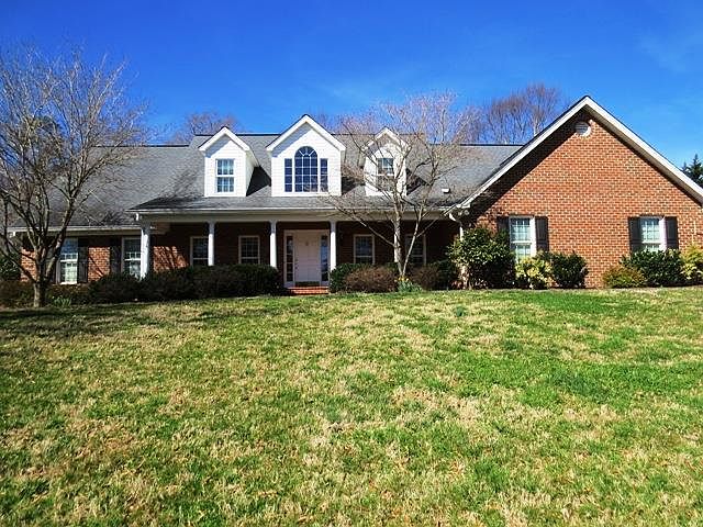 1st image of 102 Firestone Dr