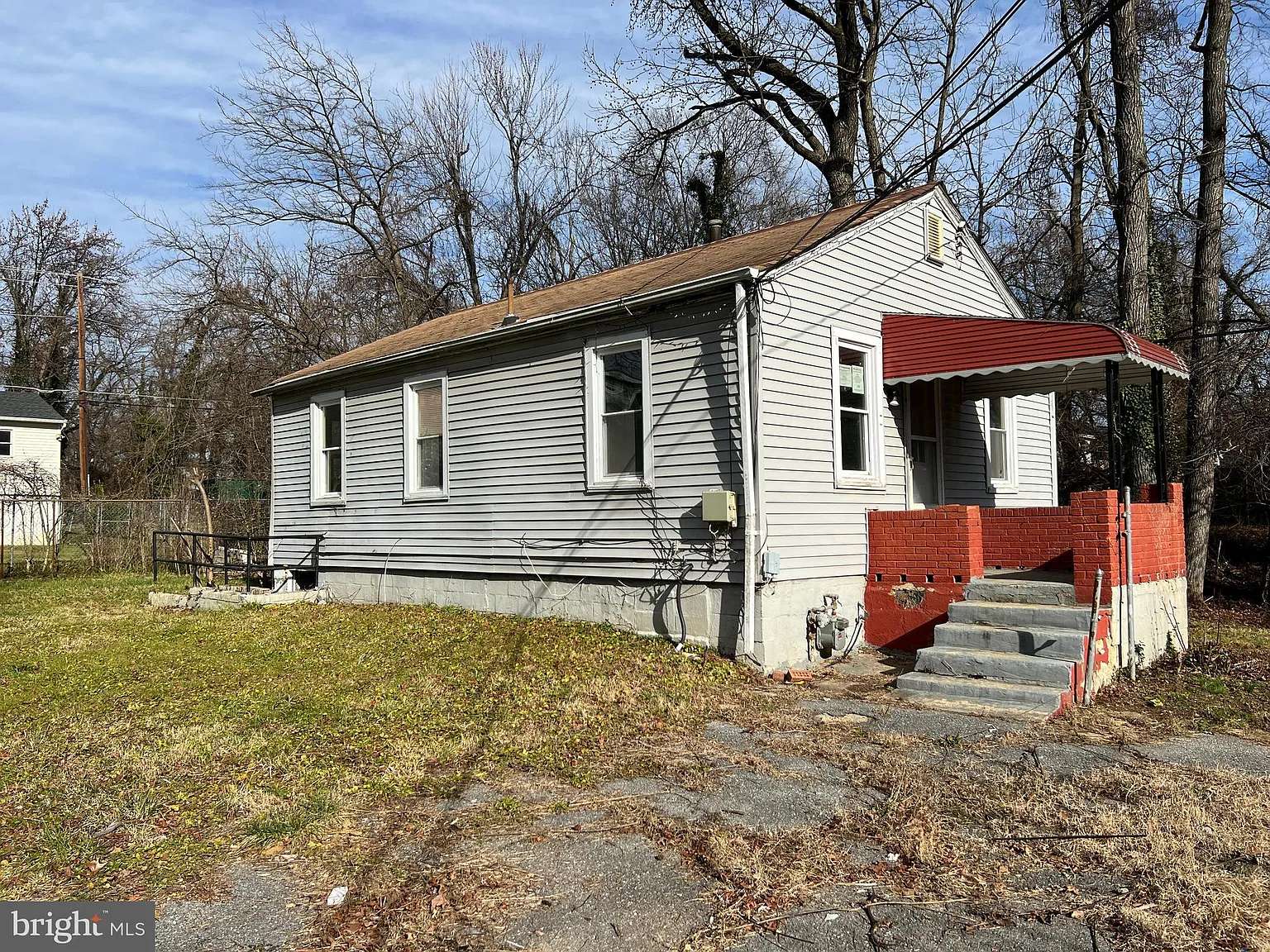 5918 Burgundy St photo 1