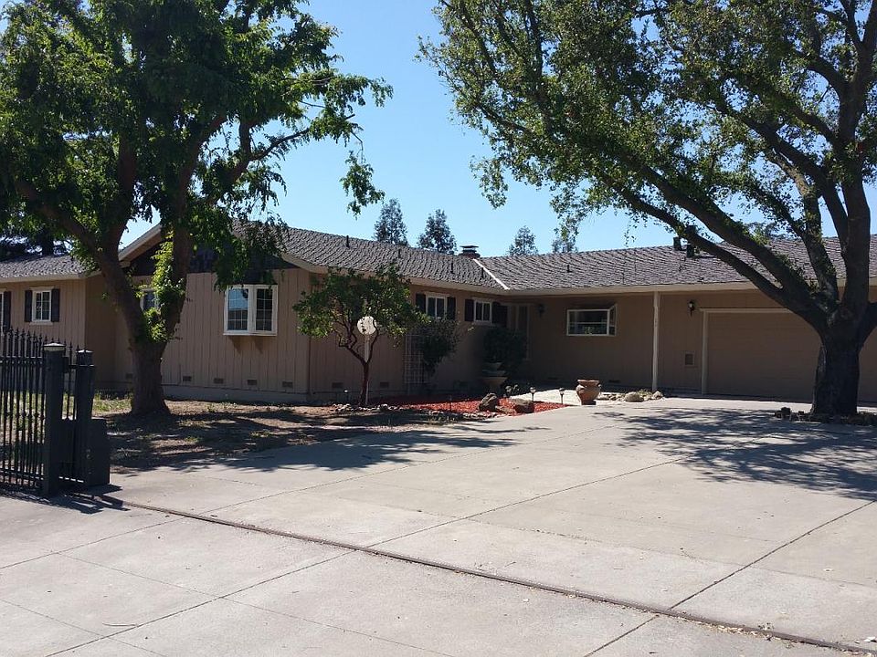 1st image of 1625 Chris Ln