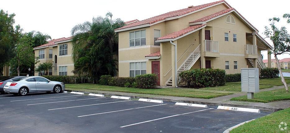 1st image of 12540 Vista Isles Dr