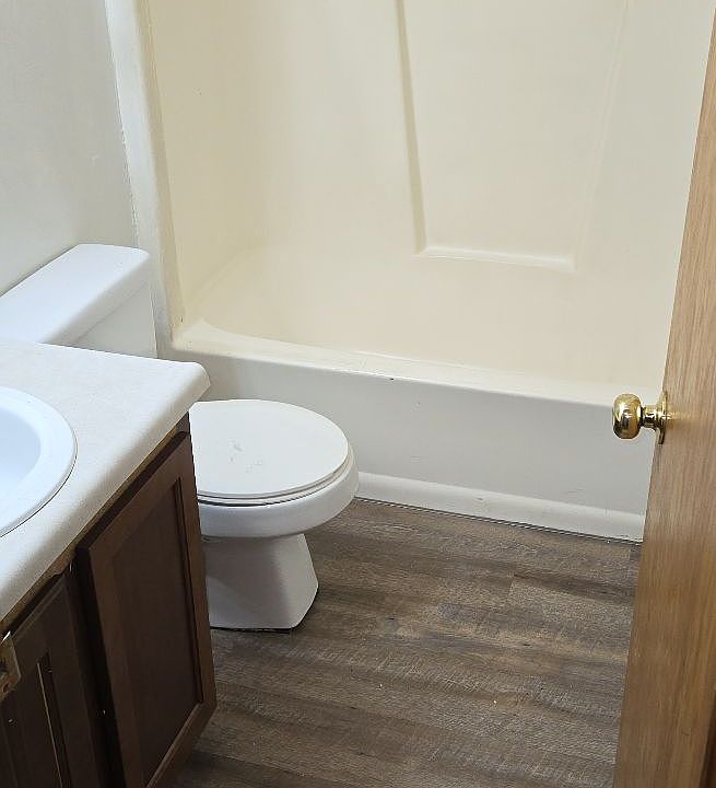 1st image of 545 Spinnaker Ln #544