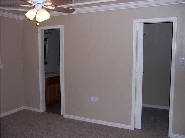 1st image of 304 Julie Dr
