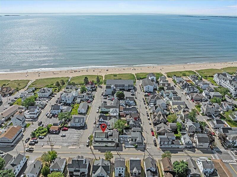1st image of 15 Bay Avenue #2