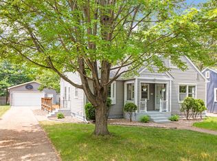 4147 Yates Ave N, Robbinsdale, MN 55422