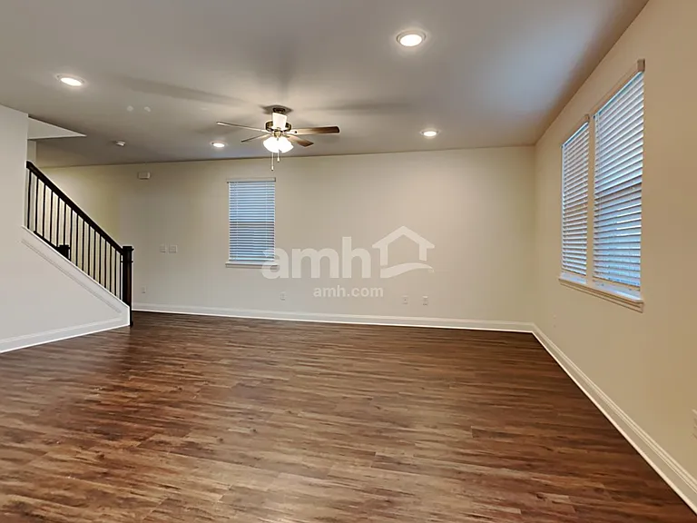 203 Banyan Forest Dr — Photo 8