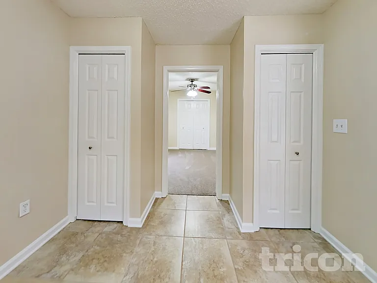 832 Worth Rd — Photo 5