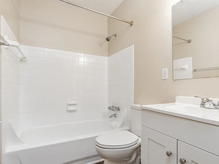 Pinecrest Village Apartments - Promotion Extended Through May 31st, 2026 — Photo 8