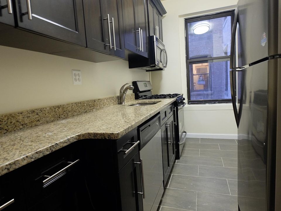 2nd image of 55 Payson Ave APT 2A
