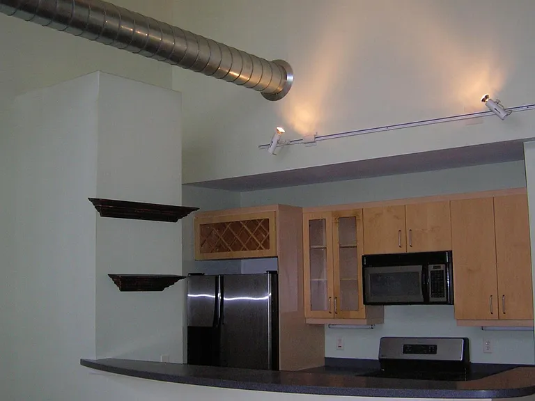 790 N Ave NE #106 — Photo 45