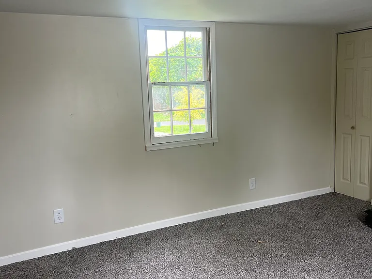 837 Pavie Ave — Photo 16