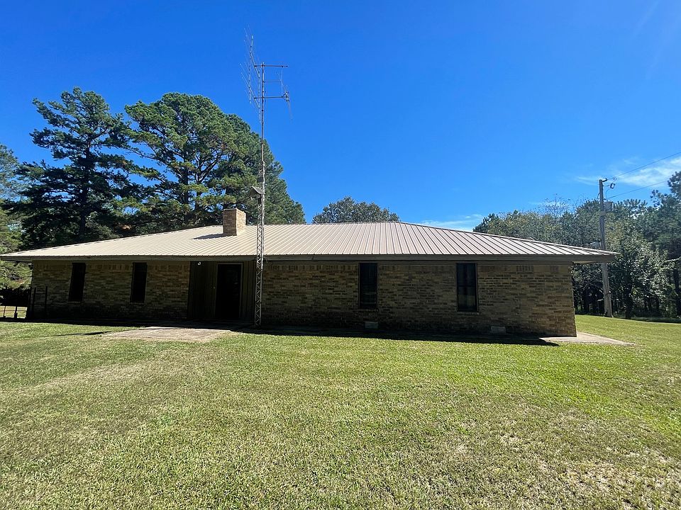 1st image of 1310 Lafayette Dr #21