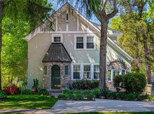 1166 S Hawthorne Rd, Winston Salem, NC 27103