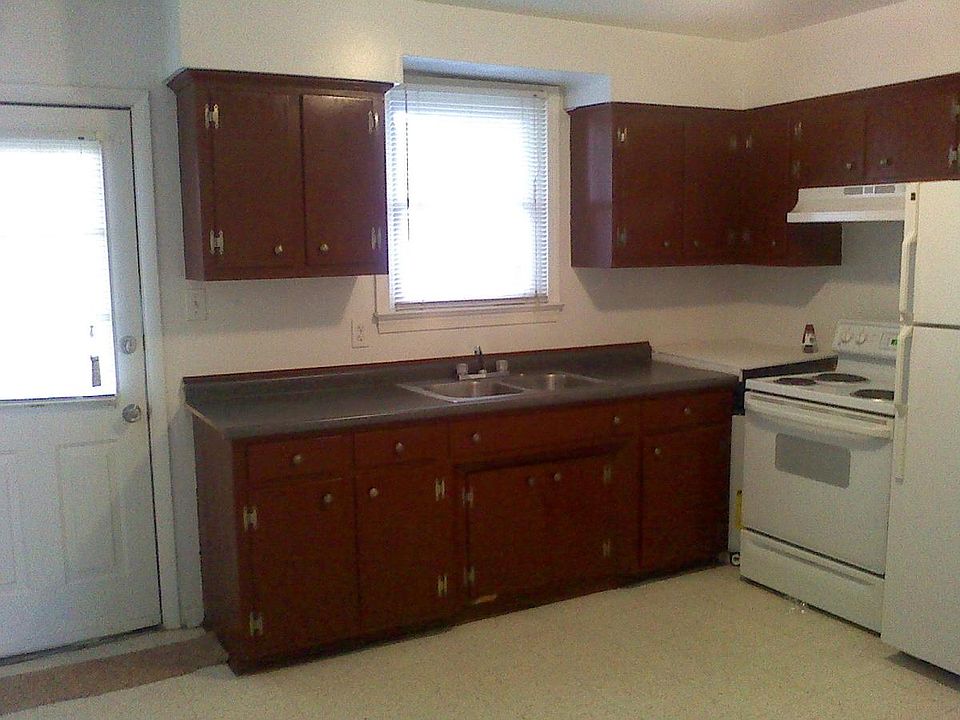 1st image of 3112 Argonne Ave #A