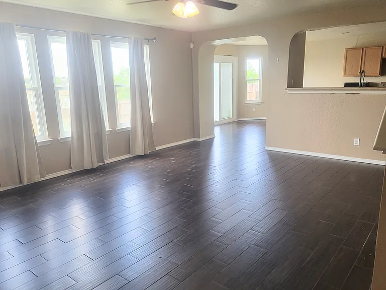 9130 Blazer Pl — Photo 4