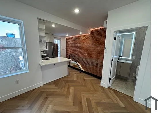 1438 Tasker St #3 — Photo 1
