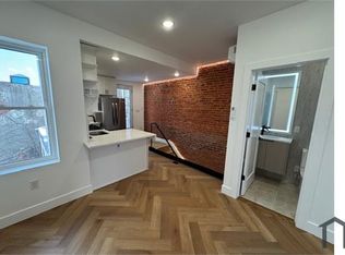 1438 Tasker St FLOOR 3, Philadelphia, PA 19145