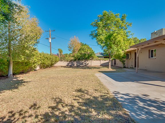 5th image of 1230 E Manhatton Dr