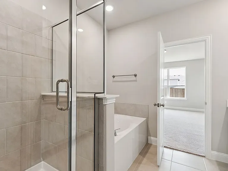 704 Santa Lucia Dr — Photo 10