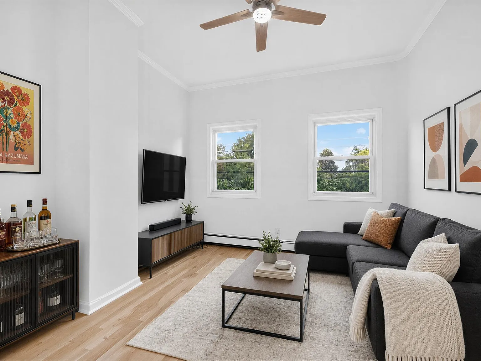 1 bed, 1.0 bath, $2,375 — Photo 3