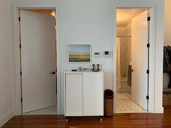 5th image of 181 Bainbridge St #401